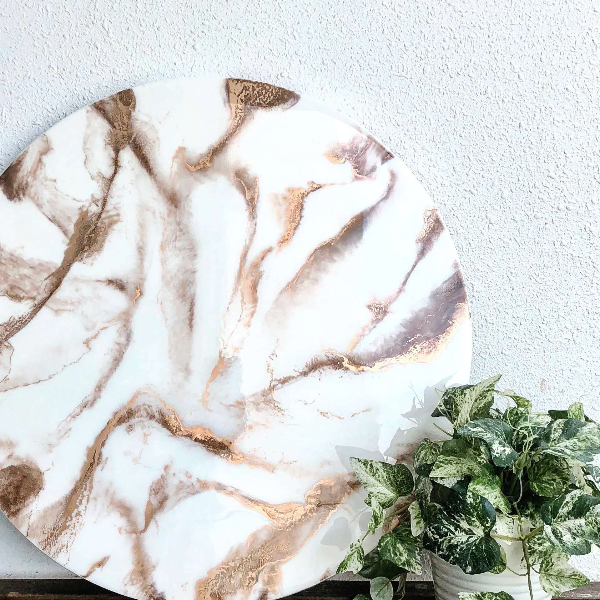 Lustre Painting